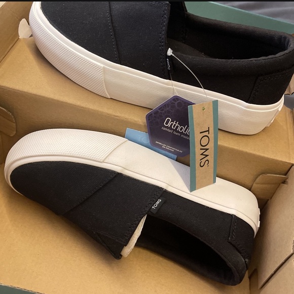 Toms Shoes - Brand New TOMS Platforms